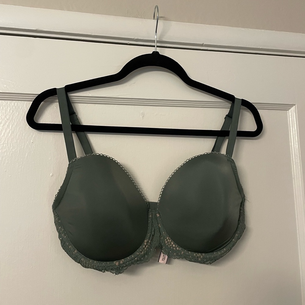 VS Dream Angels Demi bra